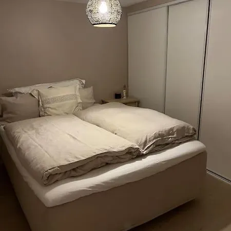 Hybel Naer Sentrum Apartamento *